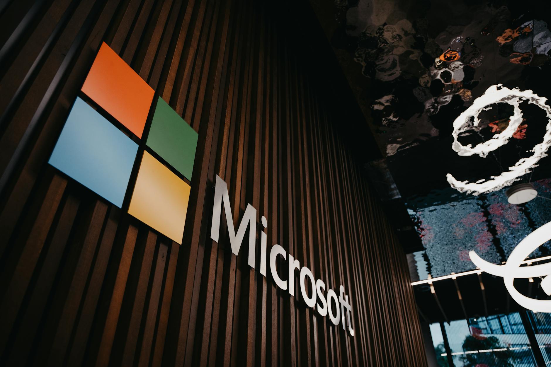 Microsoft Edgeでオートコンプリートを設定する方法