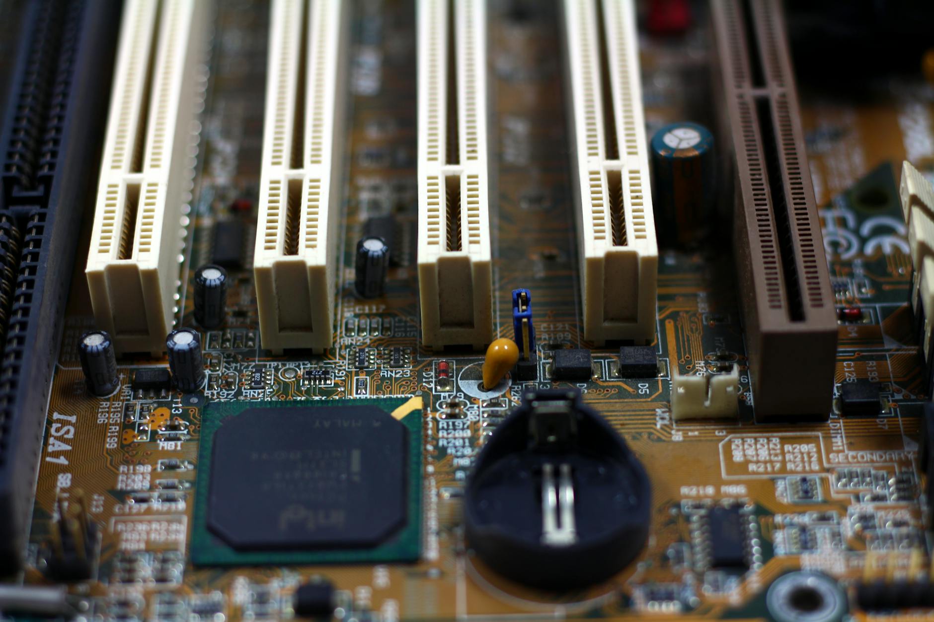 PCが遅くなる主な原因